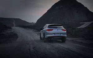 Alfa Romeo Stelvio Competizione car wallpapers