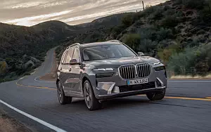 BMW X7 xDrive40i car wallpapers