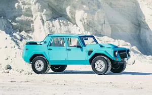 Lamborghini LM 002 car wallpapers