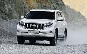 Toyota Land Cruiser Prado car wallpapers