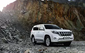 Toyota Land Cruiser Prado car wallpapers