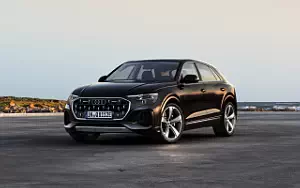 Audi Q8 55 TFSI e quattro car wallpapers