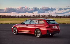 BMW 330e Touring M Sport car wallpapers