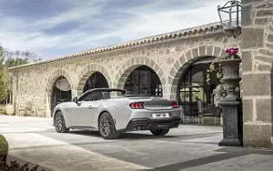 Ford Mustang GT Convertible EU-spec car wallpapers