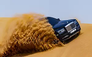 Off Road 4x4 Rolls-Royce Cullinan UAE-spec car wallpapers