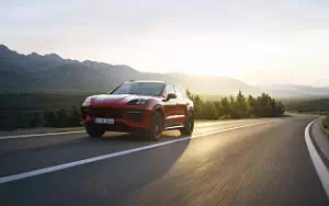 Porsche Cayenne GTS car wallpapers