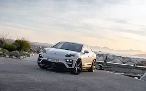 Porsche Macan Turbo (Ice Grey Metallic) car wallpapers