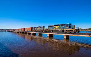 CSX Railroad freight train wallpapers