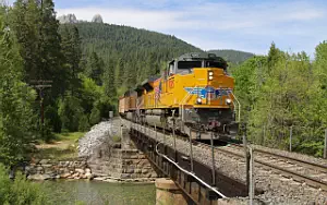 Union Pacific Railroad freight train wallpapers